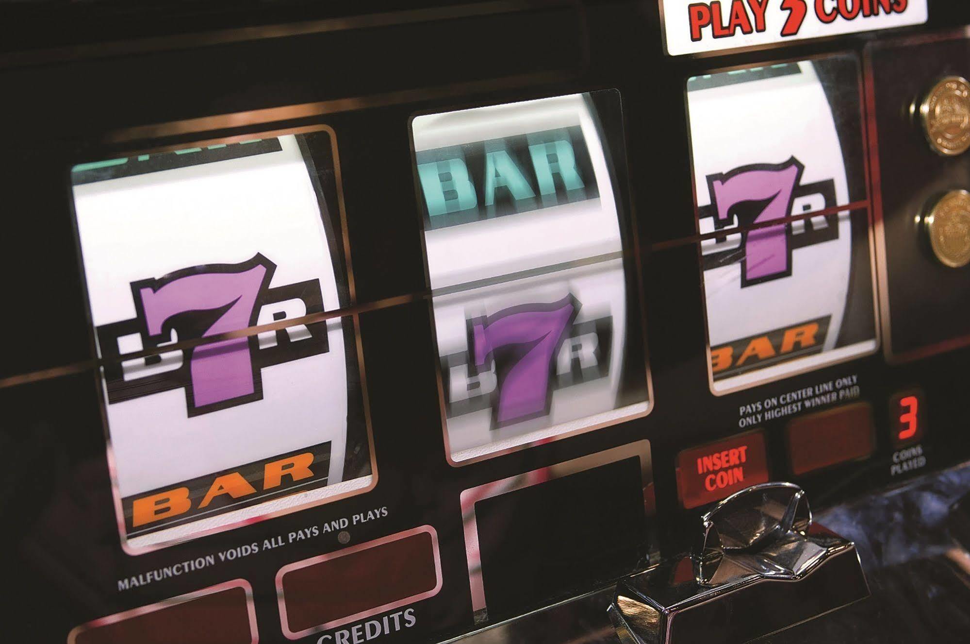 Harrah'S Reno Hotel & Casino Экстерьер фото